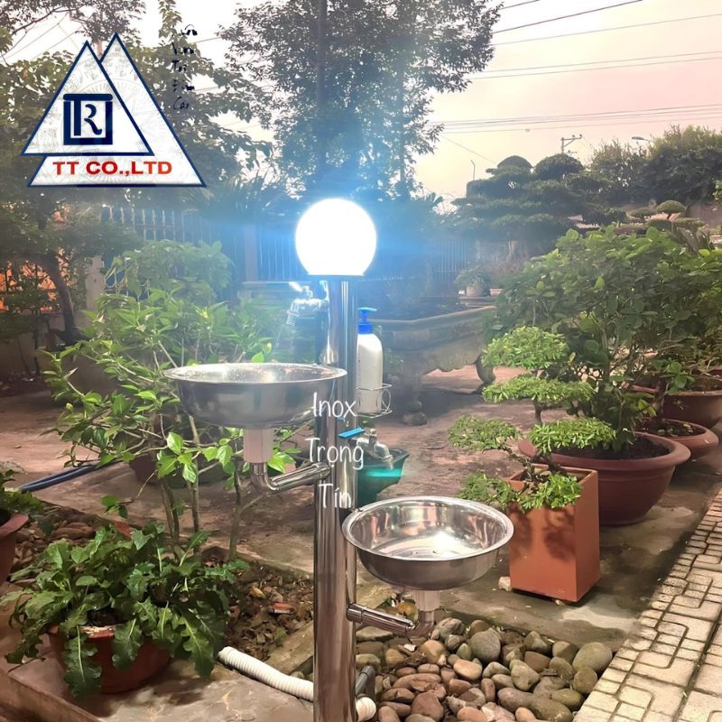 Cây nước inox đa năng 2 chậu rửa có đèn